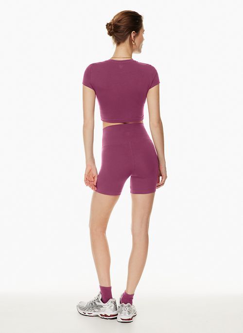 chill atmosphere hi-rise 5 short sold by Aritzia product image thumbnail 5