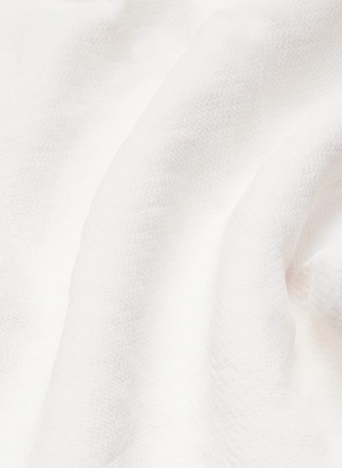 the effortless short™ 3 sold by Aritzia product image thumbnail 9