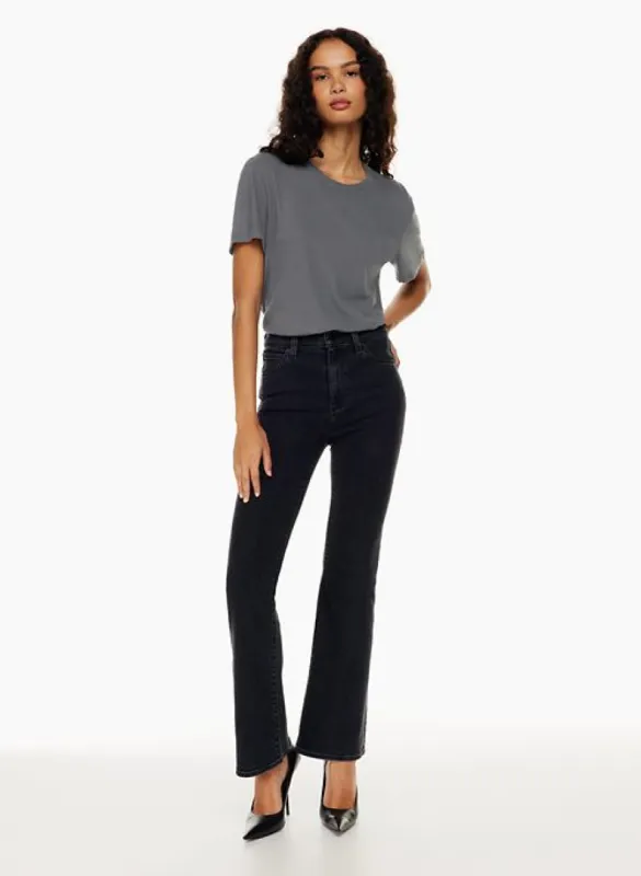 the vintage loose tee sold by Aritzia