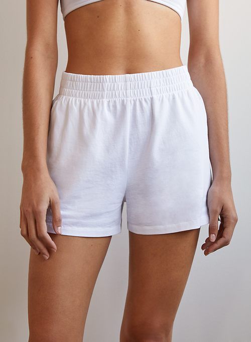 weekend short sold by Aritzia product image thumbnail 2
