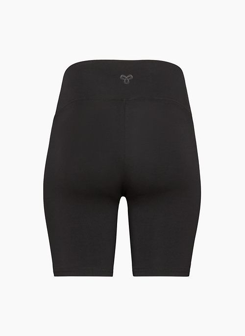 tnachill™ atmosphere mid-rise 7 short sold by Aritzia product image thumbnail 5