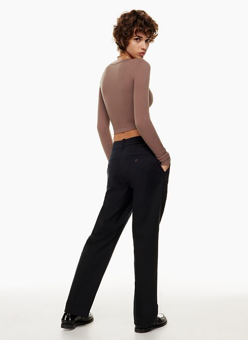 sinchseamless™ crew longsleeve sold by Aritzia product image thumbnail 5