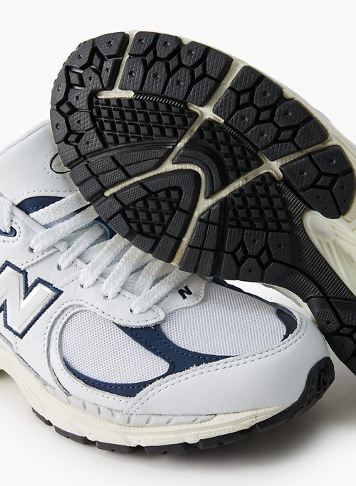 2002 sold by Aritzia product image thumbnail 7