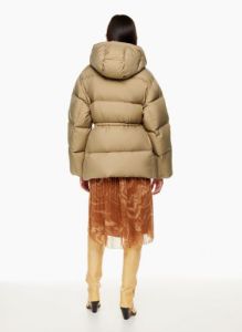 the chalet puffer sold by Aritzia