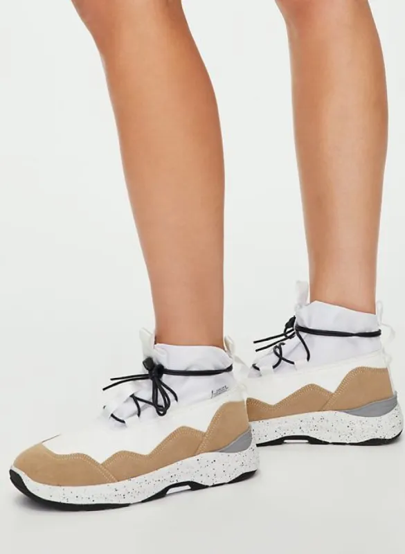 robbs - ab made by Aritzia