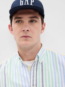Classic Oxford Shirt in Standard Fit with In-Conversion Cotton sold by GAP