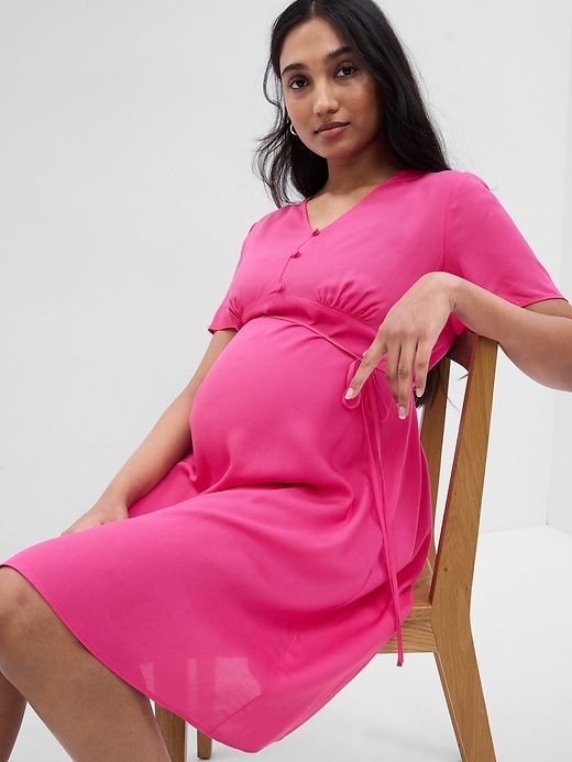 Maternity Tie-Waist Dress sold by GAP product image thumbnail 3