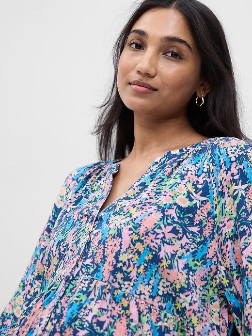 Maternity Balloon Sleeve Tiered Dress sold by GAP product image thumbnail 3