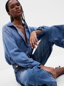 High Rise Stride Wide-Leg Ankle Jeans sold by GAP