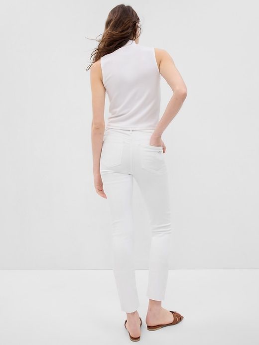 Mid Rise Vintage Slim Jeans sold by GAP product image thumbnail 2