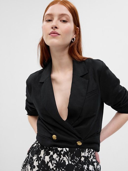 Cropped Linen-Cotton Blazer sold by GAP product image thumbnail 3