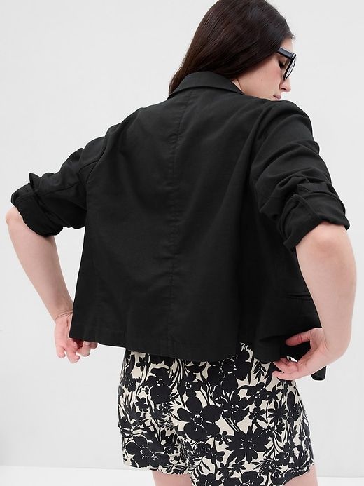 Cropped Linen-Cotton Blazer sold by GAP product image thumbnail 5