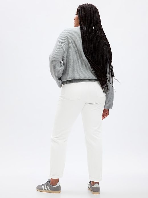 Mid Rise Girlfriend Jeans sold by GAP product image thumbnail 5