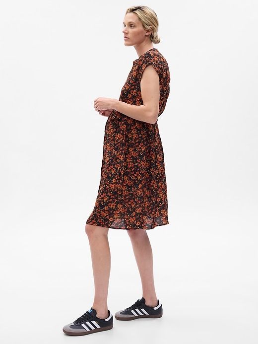 Maternity Button-Front Midi Dress sold by GAP product image thumbnail 3