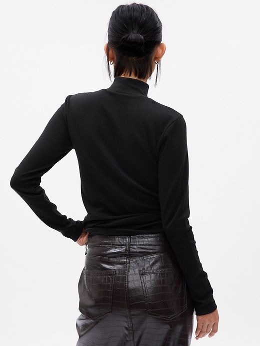 Modern Mockneck T-Shirt sold by GAP product image thumbnail 2