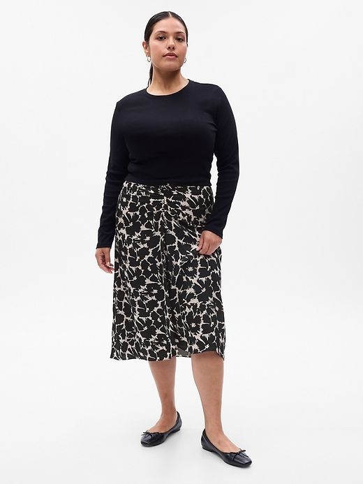 Ruched Floral Midi Skirt sold by GAP product image thumbnail 4