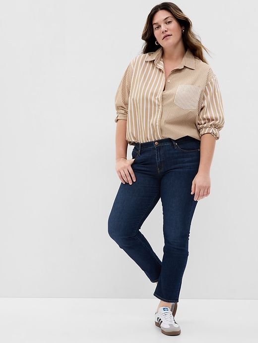 Mid Rise Classic Straight Jeans sold by GAP product image thumbnail 4