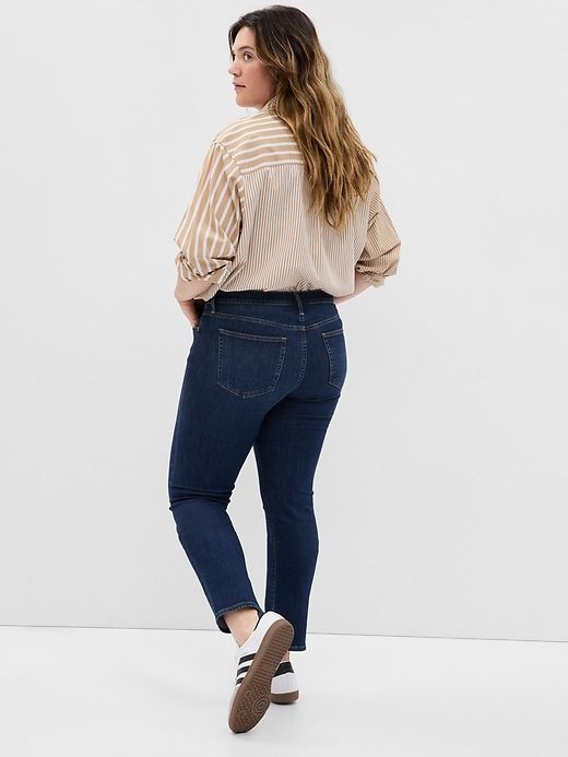 Mid Rise Classic Straight Jeans sold by GAP product image thumbnail 5