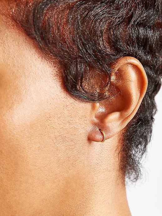 Mini Gold Rope Twist Huggies sold by GAP product image thumbnail 2