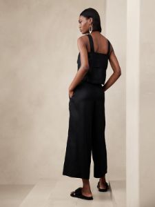 Mia Wide-Leg Cropped Linen Pant sold by Banana Republic