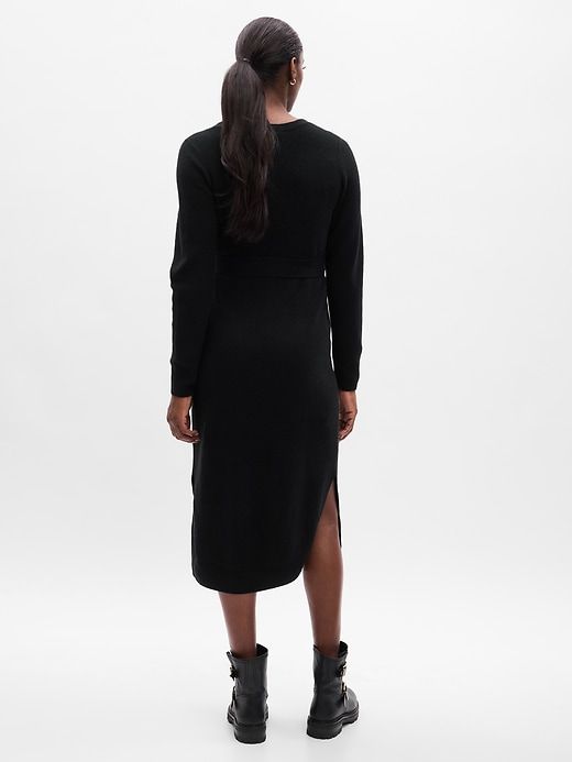 Maternity CashSoft Belted Midi Sweater Dress sold by GAP product image thumbnail 2