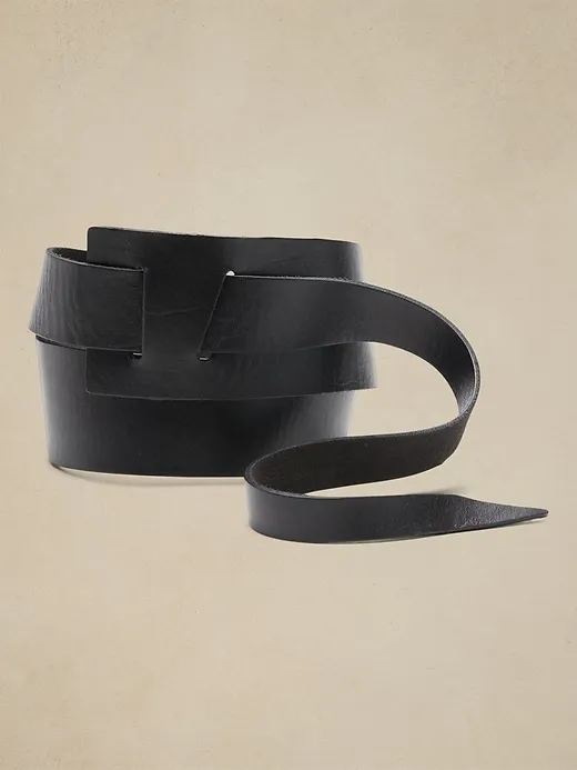 Punto Pull-Through Leather Belt sold by Banana Republic