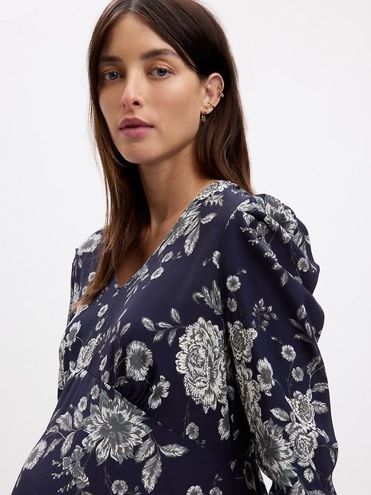 Maternity Puff Sleeve Midi Dress sold by GAP product image thumbnail 4