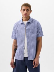 Resort Poplin Shirt in Standard Fit sold by GAP