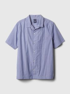 Resort Poplin Shirt in Standard Fit sold by GAP