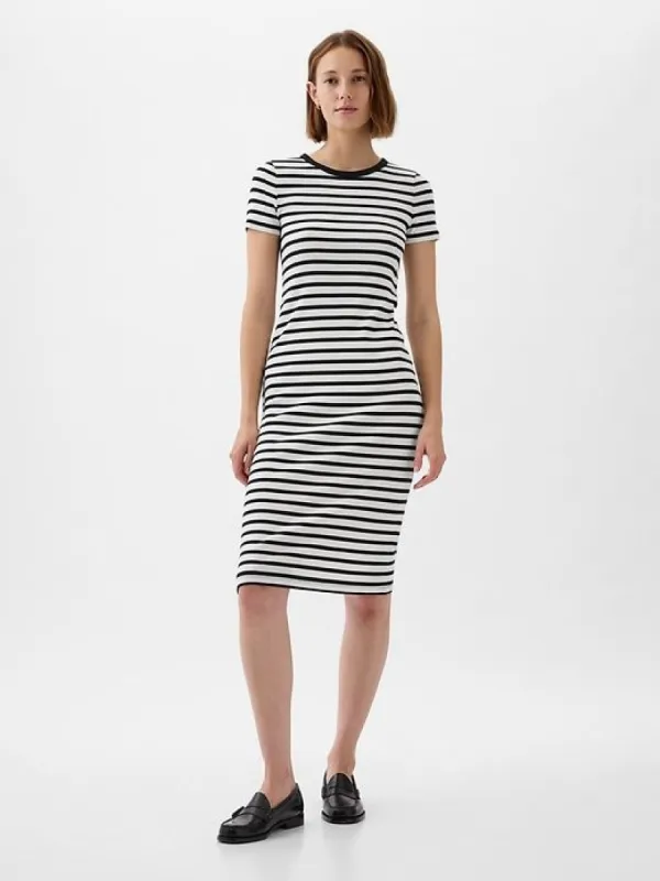 Modern Rib Midi T-Shirt Dress sold by GAP
