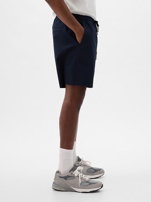 7" Easy Shorts With E-Waist sold by GAP product image thumbnail 3