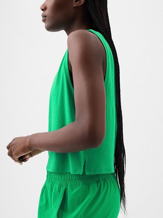 GapFit Breathe Cropped Muscle T-Shirt sold by GAP product image thumbnail 3
