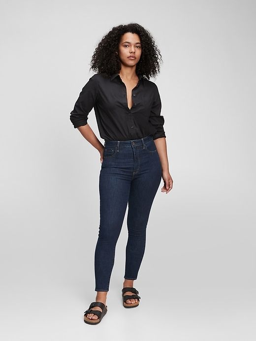 Sky High Rise Universal Jeggings sold by GAP