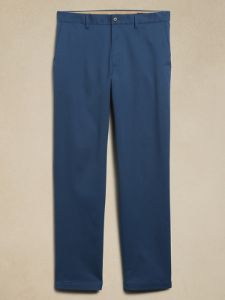 Straight Rapid Movement Chino sold by Banana Republic