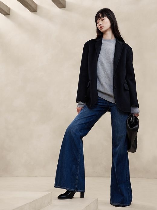 Nelli Oversized Double-Faced Blazer sold by Banana Republic product image thumbnail 4