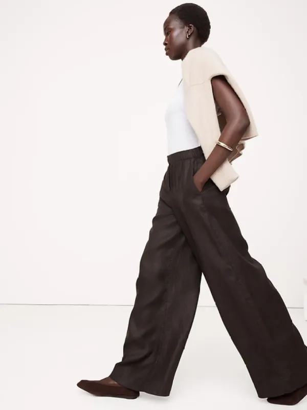 Linen Pull-On Pant sold by Banana Republic
