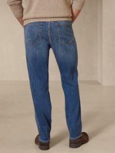 Straight LUXE Traveler Jean sold by Banana Republic