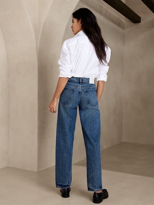 The Petite Straight Jean sold by Banana Republic product image thumbnail 2