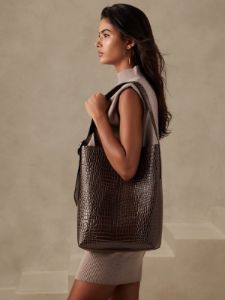 Vida Bag sold by GAP