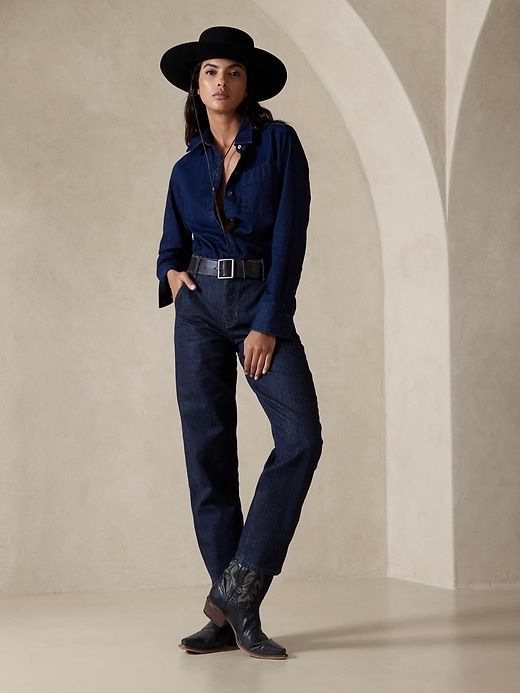 The Relaxed Taper Jean sold by GAP