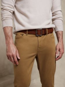 Skinny Traveler Pant 2.0 sold by Banana Republic