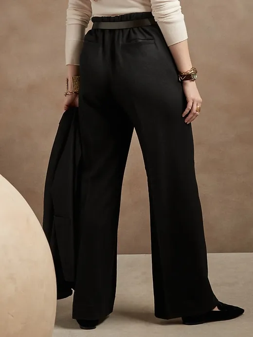 Wide-Leg Wool-Blend Pant sold by Banana Republic product image thumbnail 4