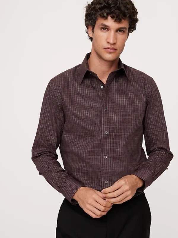 Slim Wrinkle-Resistant Dress Shirt sold by Banana Republic