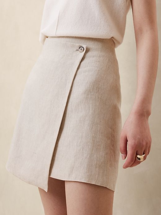 Lina Linen Mini Skirt sold by Banana Republic product image thumbnail 3