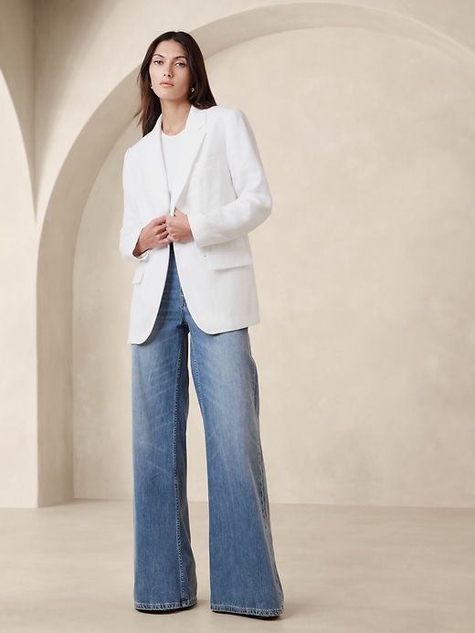 Lina Relaxed Linen Blazer sold by Banana Republic