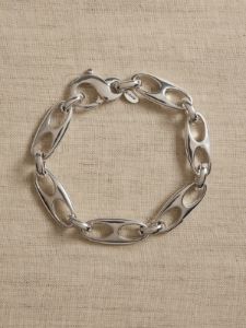 Elongated Mariner Link Chain Bracelet | Aureus + Argent sold by Banana Republic