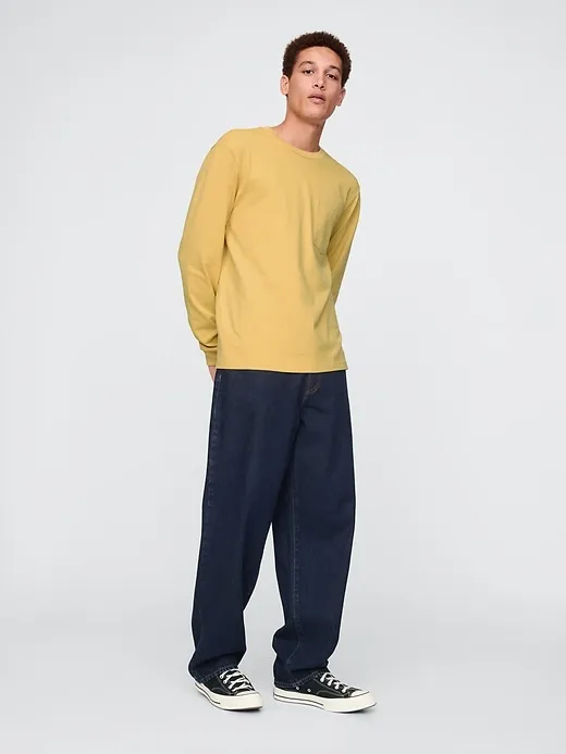 Heavyweight Pocket T-Shirt sold by GAP product image thumbnail 3