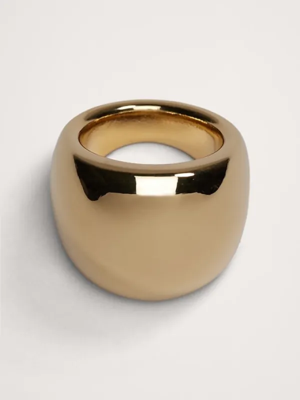 Ravena Dome Ring Aureus + Argent sold by Banana Republic