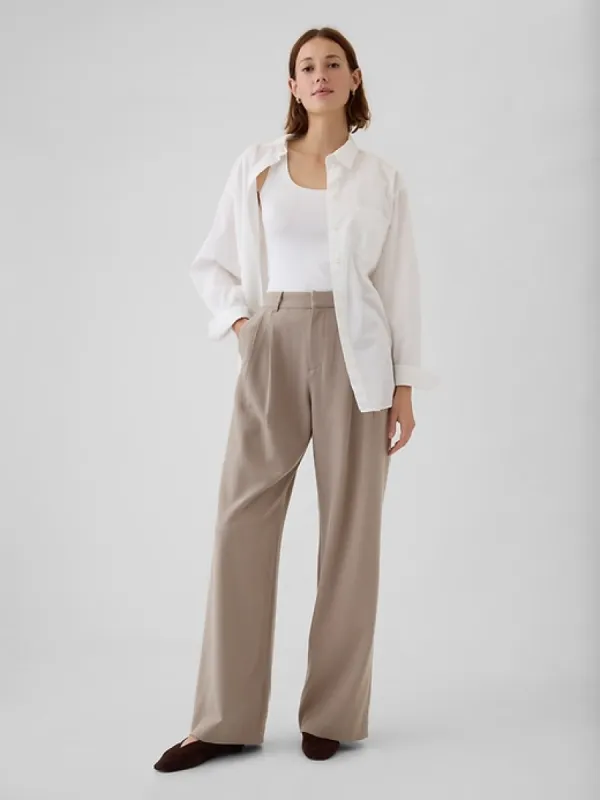 365 High Rise Brushed Twill Pleated Trousers sold by GAP