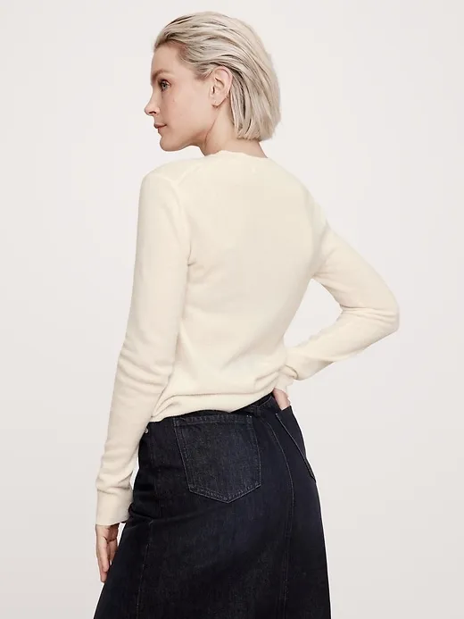 Lightweight Cashmere Crew-Neck Sweater sold by Banana Republic product image thumbnail 2